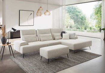 16567_caroline_V88-48_2