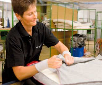 Produktion - Kissenfüllerei