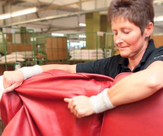 Produktion - Kissenfüllerei