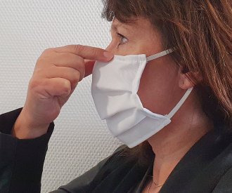 Mund- und Nasenmaskenproduktion